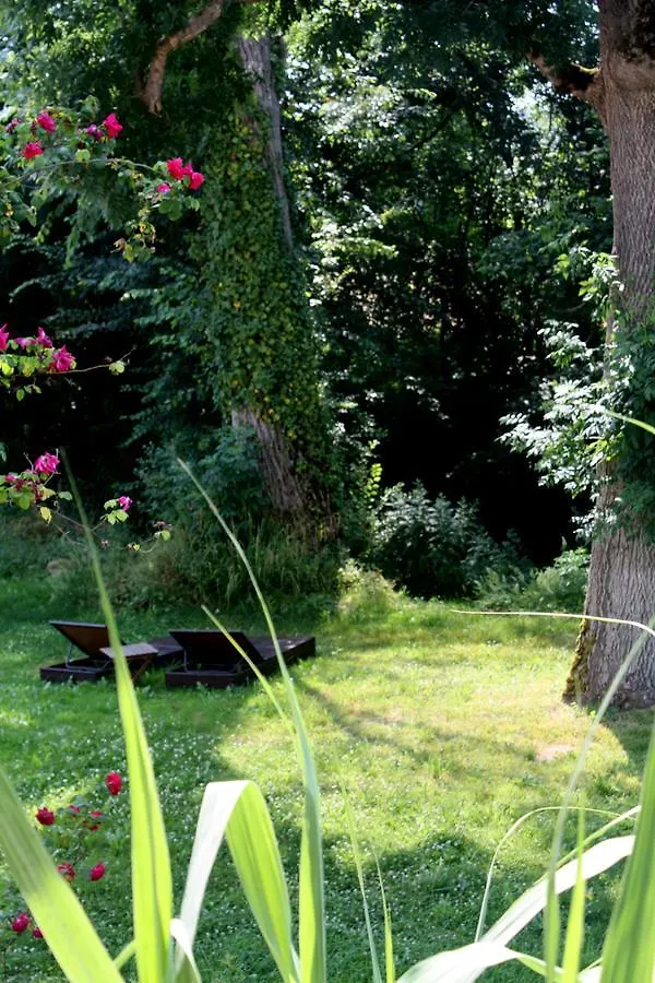 Guest house Moulin De Jouenery Et Spa Brassac